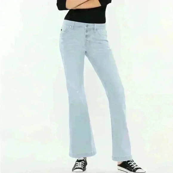 KanCan Denim - Kancan Mid-Rise Petite Flare Lightwash Lightly Distressed Button-Fly Petite Sz 5